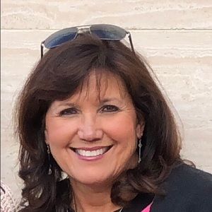 Meet your Posher, Vickie